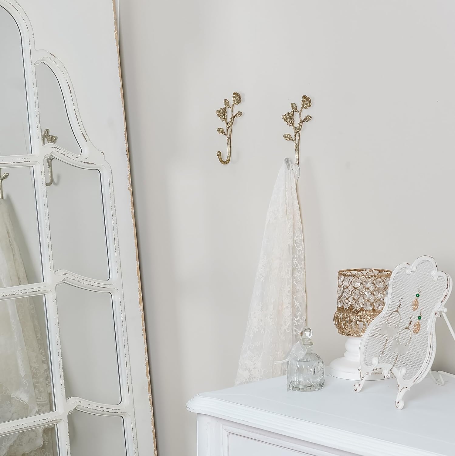 SOFFEE DESIGN 2pcs Metal Dark Gold Coat Hooks with 3D Bee & Flowers Shape, for Entryway, Bathroom, Bedroom Farmhouse Decoration